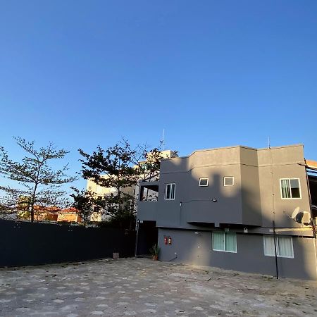 Residencial Melfi 3 Ap 3 Daire Bombinhas Dış mekan fotoğraf