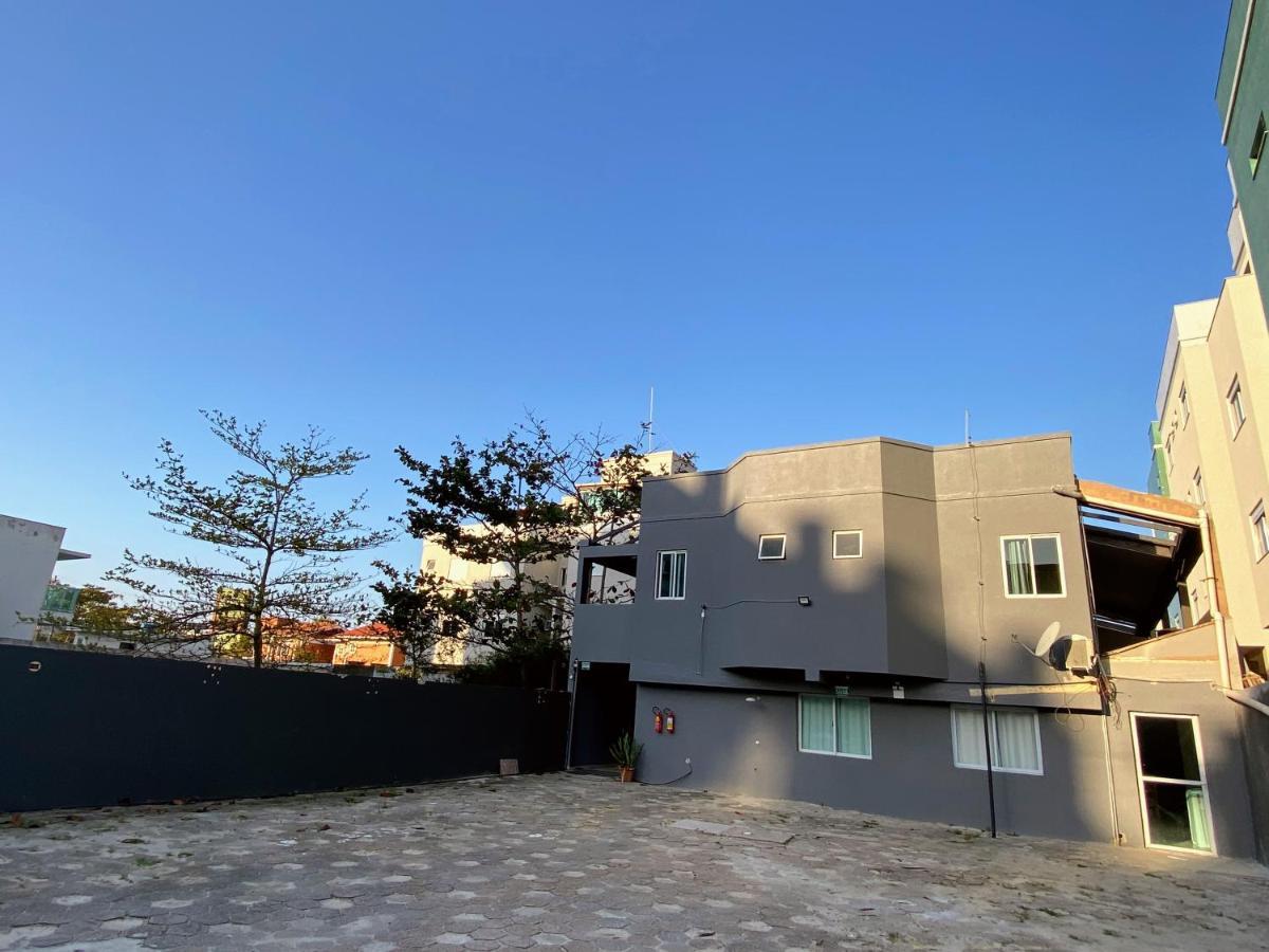 Residencial Melfi 3 Ap 3 Daire Bombinhas Dış mekan fotoğraf
